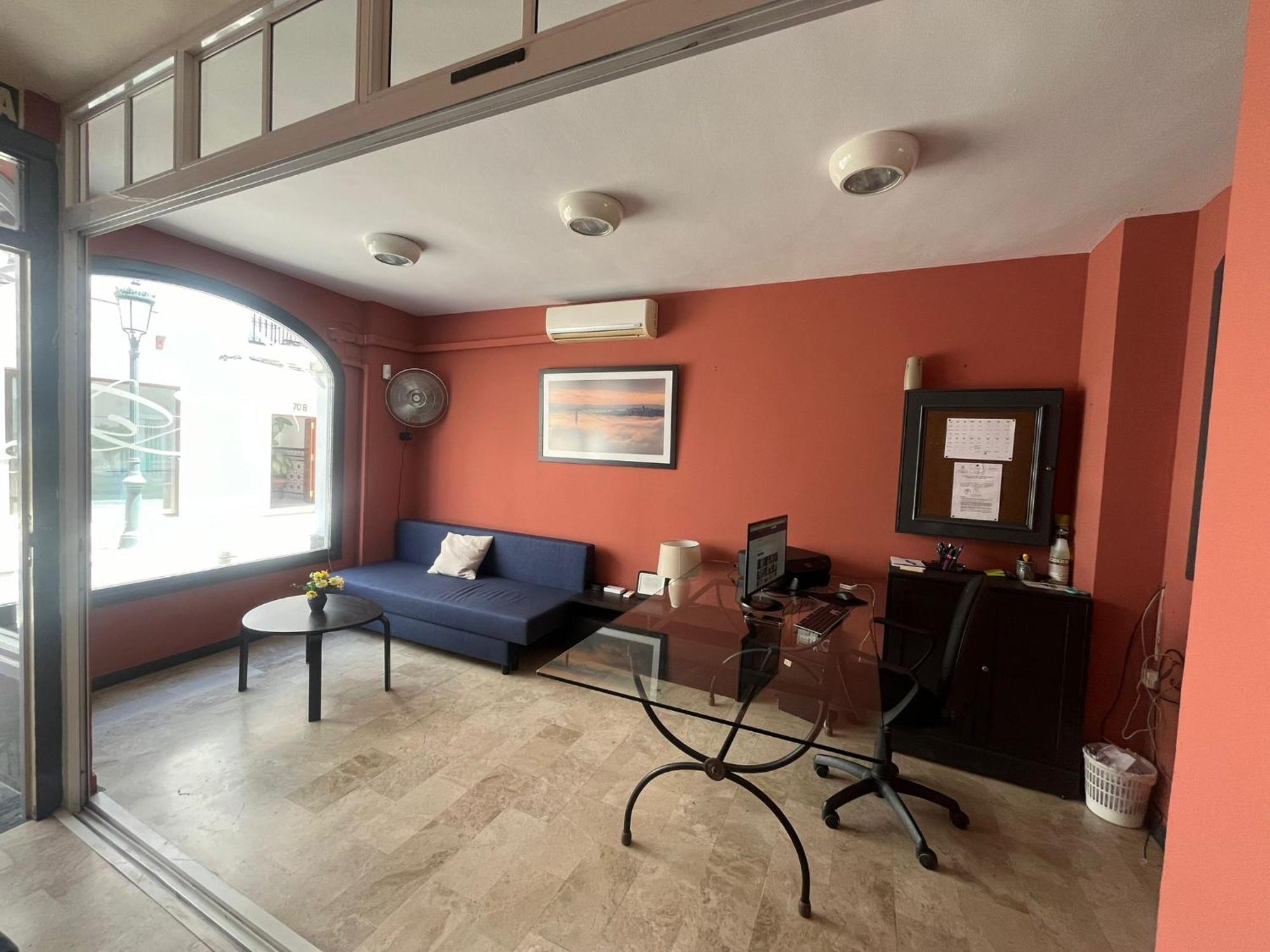 Hostal Montys Nerja Exteriör bild
